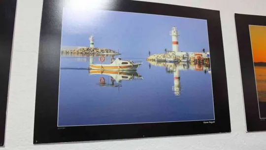 Burhaniye'de Reha Yurdakul Kültür Merkezi sergi salonu gibi oldu