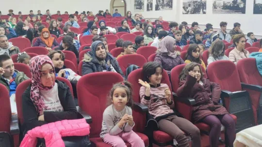 Burhaniye'de Sporcu Sağlığı Semineri düzenlendi