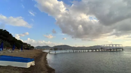 Burhaniye Ören'de gün batımı  böyle görüntülendi