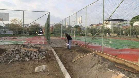Burhaniye Tulumbacılar Parkı yenileniyor