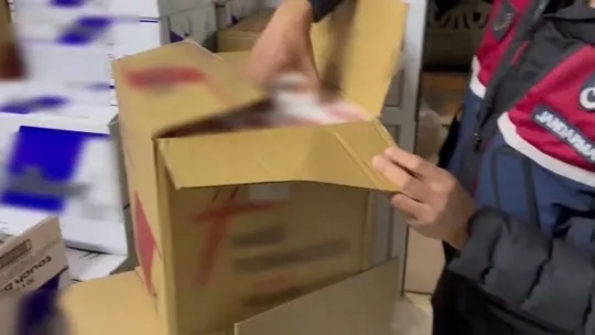 Bursa'da 1 milyon liralık kaçak tütün operasyonu