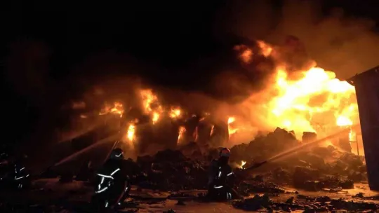 Bursa'da 13 saattir devam eden yangının boyutu gün ağarınca ortaya çıktı