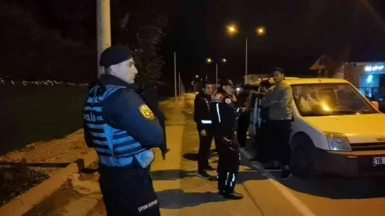 Bursa'da 200 polis ve jandarma ile huzur uygulaması