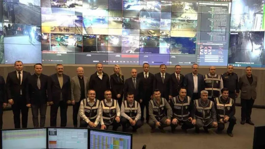 Bursa'da 2022'nin son, 2023'ün ilk bebekleri dünyaya geldi