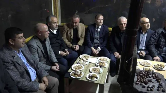 Bursa'da 2022'nin son, 2023'ün ilk bebekleri dünyaya geldi