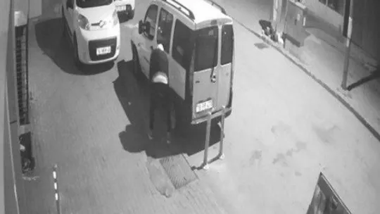 Bursa'da 21 aracın lastiğini böyle patlattılar