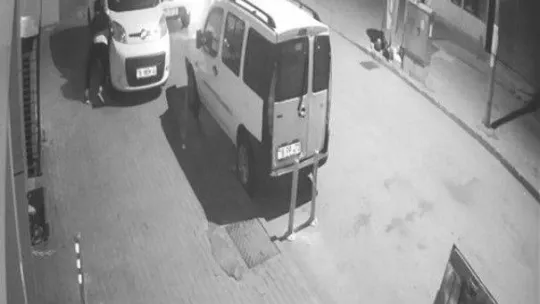 Bursa'da 21 aracın lastiğini böyle patlattılar