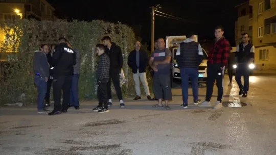 Bursa'da akıl almaz hırsızlık...Patronunu bidon bidon soydu