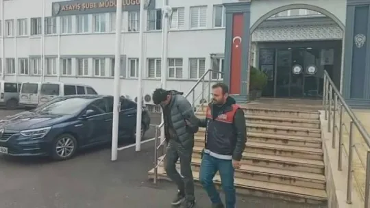 Bursa'da caminin kurşun levhalarını böyle çaldı