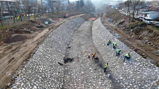 Bursa'da dereler hem güvenli hem estetik hale geliyor