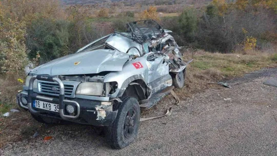 Bursa'da feci kaza: 1 ölü, 2 yaralı