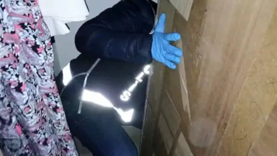 Bursa'da gaygubet evlerine baskın 9 gözaltı