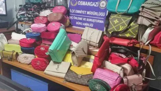 Bursa'da hırsızlık ve satırla adam yaralama olaylarının faili kıskıvrak yakalandı