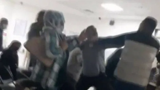 Bursa'da kavgalar cep telefonu kameralarına yansıdı