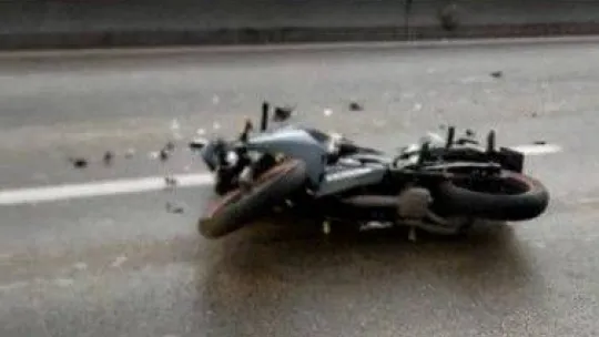 Bursa'da kaza anı motosiklet sürücüsünün kask kamerasında