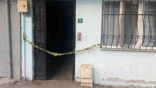 Bursa'da komşusunun kurşun yağdırdığı genç ağır yaralandı