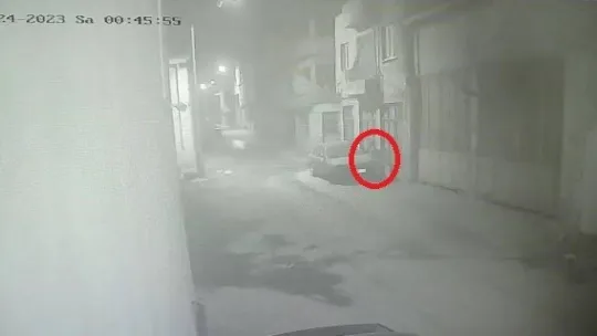 Bursa'da lüks araçların farlarını çalan şüpheli kıskıvrak yakalandı