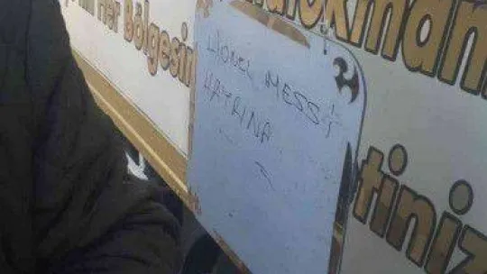 Bursa'da Messi için lokma dağıtıldı