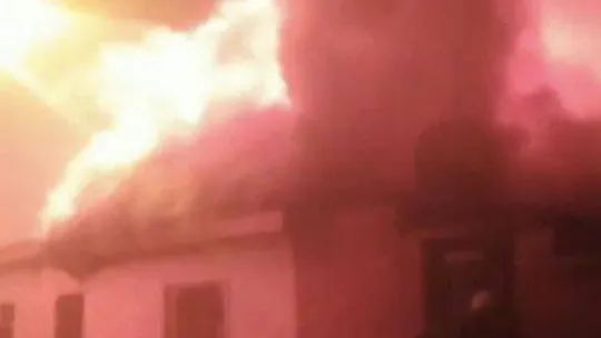 Bursa'da müstakil ev alev alev yandı