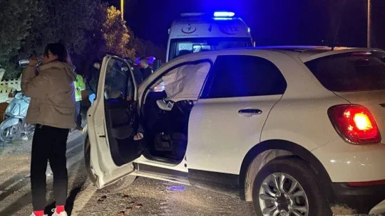 Bursa'da otomobille çarpışan motosikletteki kurye yaralandı