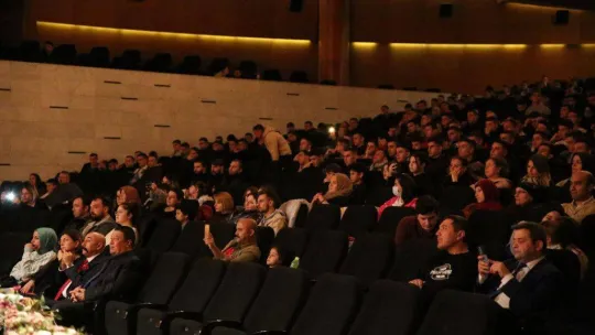 Bursa'da Özbek melodileri