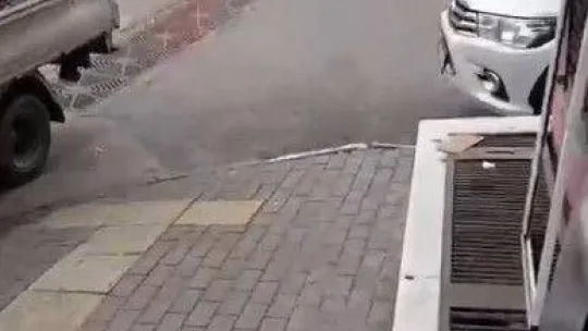 Bursa'da seyir halindeki motosiklet alev topuna döndü