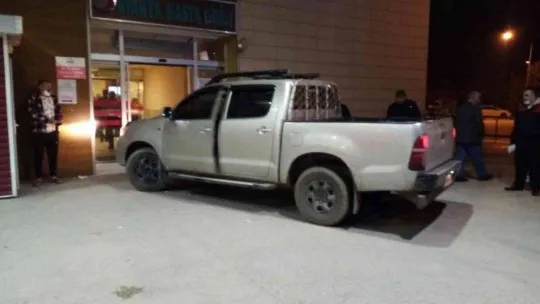 Bursa'da seyir halindeyken araca silahlı saldırı: 1 yaralı