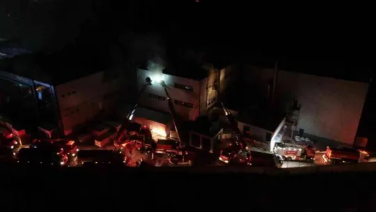 Bursa'da tekstil fabrikasında korkutan yangın