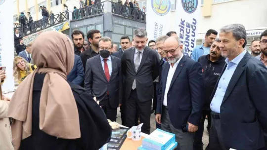 Bursa'da üniversitelilere 'Hoş geldin' şöleni