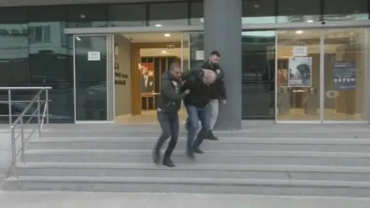 Bursa'da uyuşturucu operasyonu film sahnelerini aratmadı