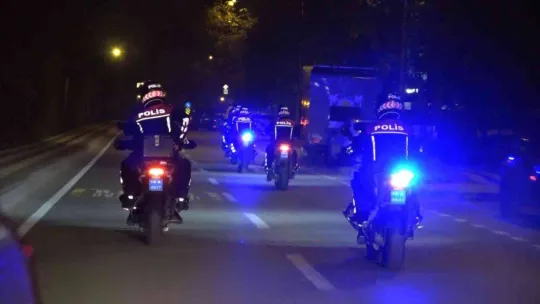 Bursa'da yunus timlerinden nefes kesen operasyon