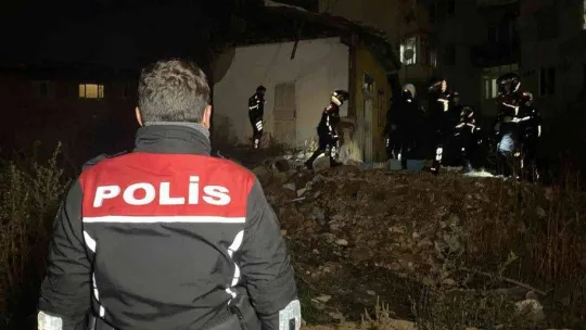 Bursa'da yunus timlerinden nefes kesen operasyon