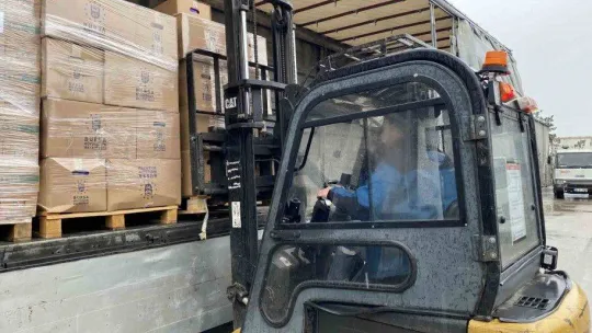 Bursa'dan Gaziantep'e erzak yardımı