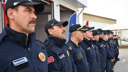 Bursa itfaiyesi yeni araçlarla güçleniyor