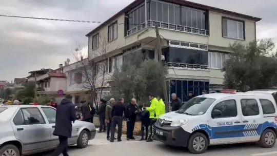 Bursa'nın İznik ilçesinde otomobil ile motosiklet çarpıştı
