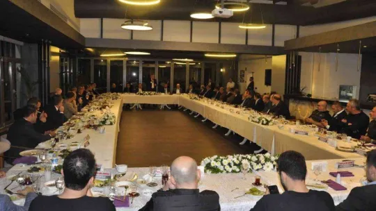 Bursa sanayisine yön verenleri buluşturan yemek