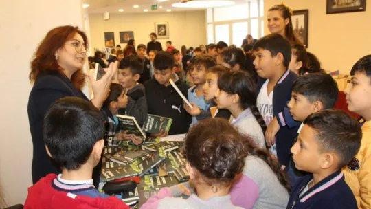 Bursa Yenişehir Kitap Fuarı'na yoğun ilgi
