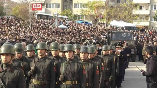 Bursalı şehit gözyaşları eşliğinde son yolculuğuna uğurlandı