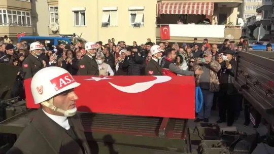 Bursalı şehit gözyaşları eşliğinde son yolculuğuna uğurlandı