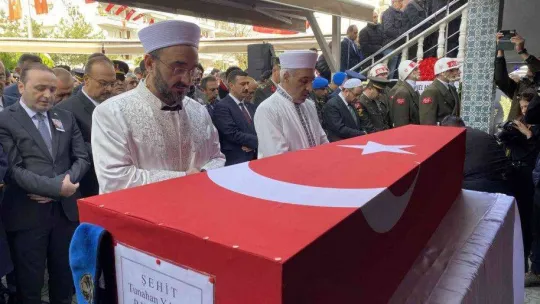 Bursalı şehit gözyaşları eşliğinde son yolculuğuna uğurlandı