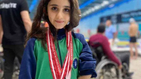 Bursalı yüzücülerden  3 rekor, 15 madalya