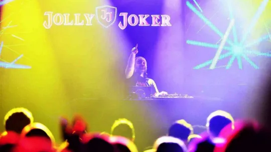 Bursalılar Nihat Sırdar ile 90'ları yaşadı