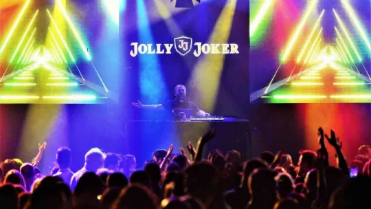 Bursalılar Nihat Sırdar ile 90'ları yaşadı