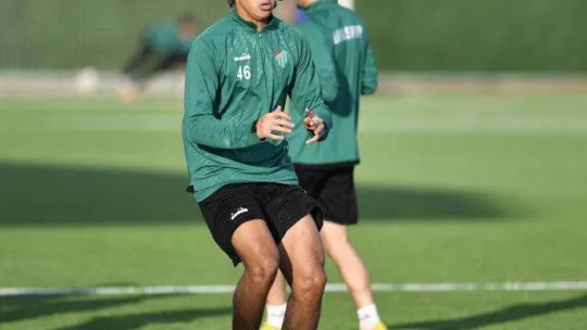 Bursaspor, Aliağa Atatürk Stadyumu'nda idman yaptı