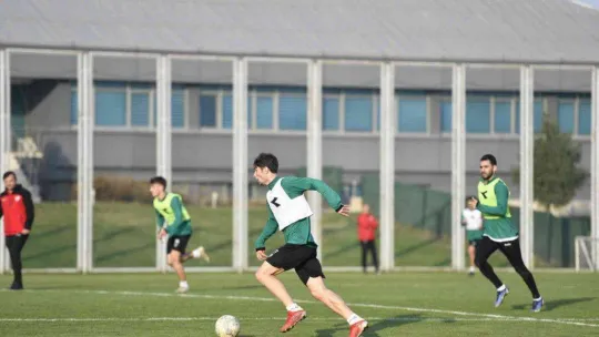 Bursaspor'da devre arası çalışmaları başladı