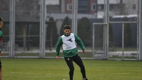 Bursaspor'da tempo artıyor