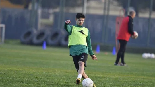 Bursaspor günü çift idmanla tamamladı