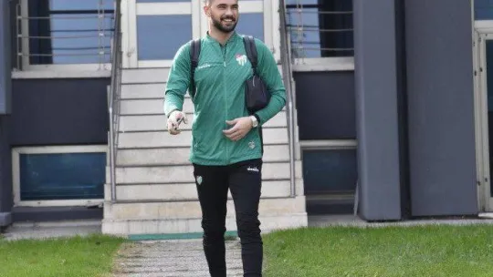 Bursaspor, İzmir'e hareket etti