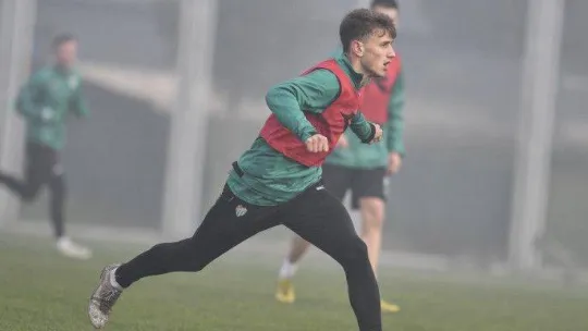 Bursaspor sınır alan oyunu oynadı