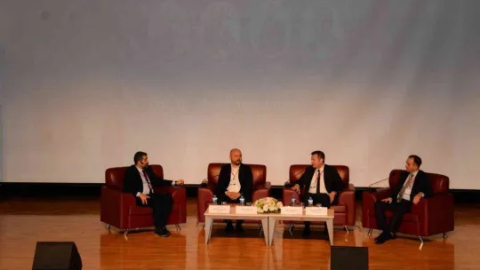 BUÜ'de Dijital Dönüşüm Teknolojileri Fuarı açıldı